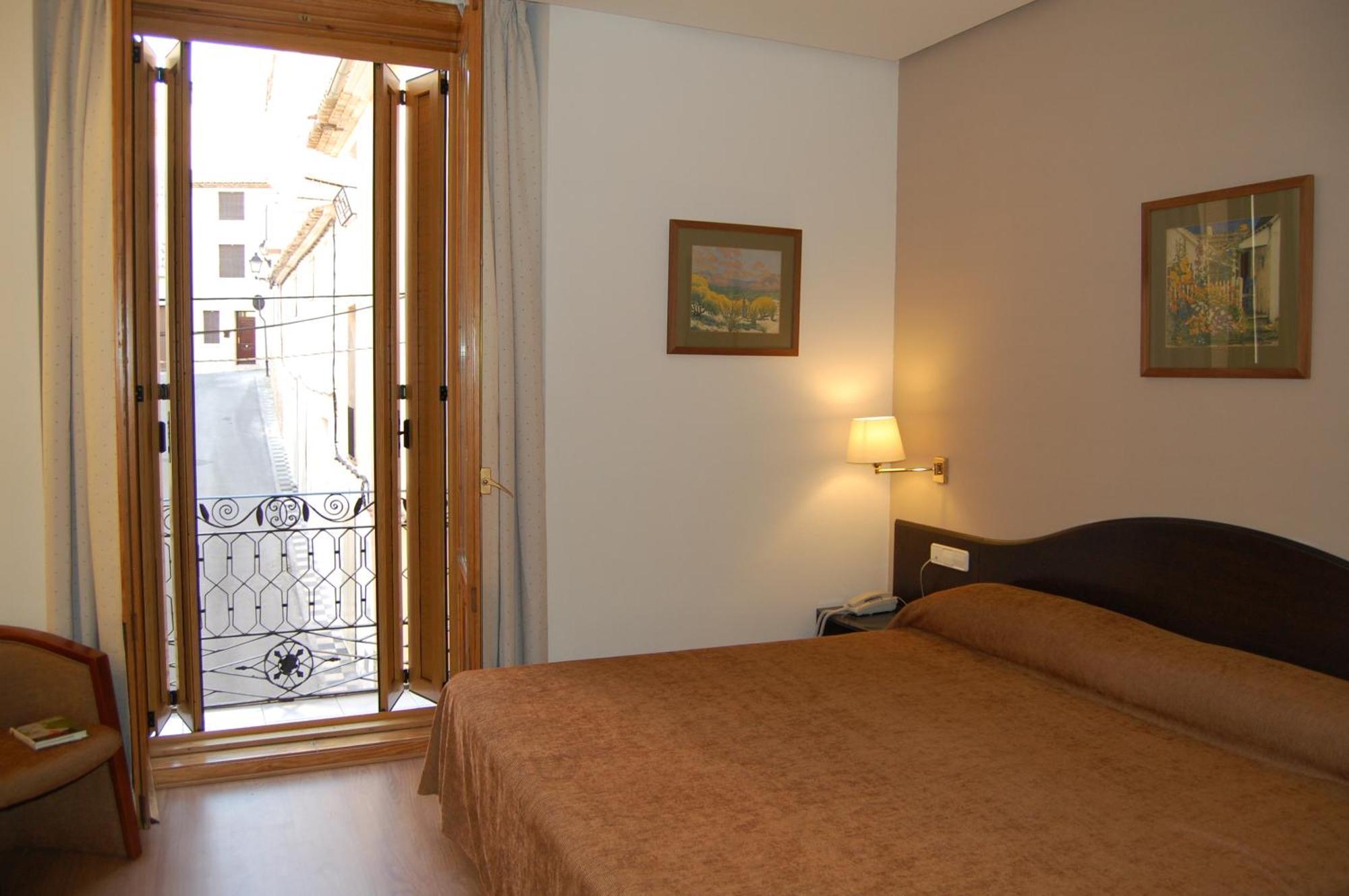 Hotel Villa De Biar Shc Екстер'єр фото